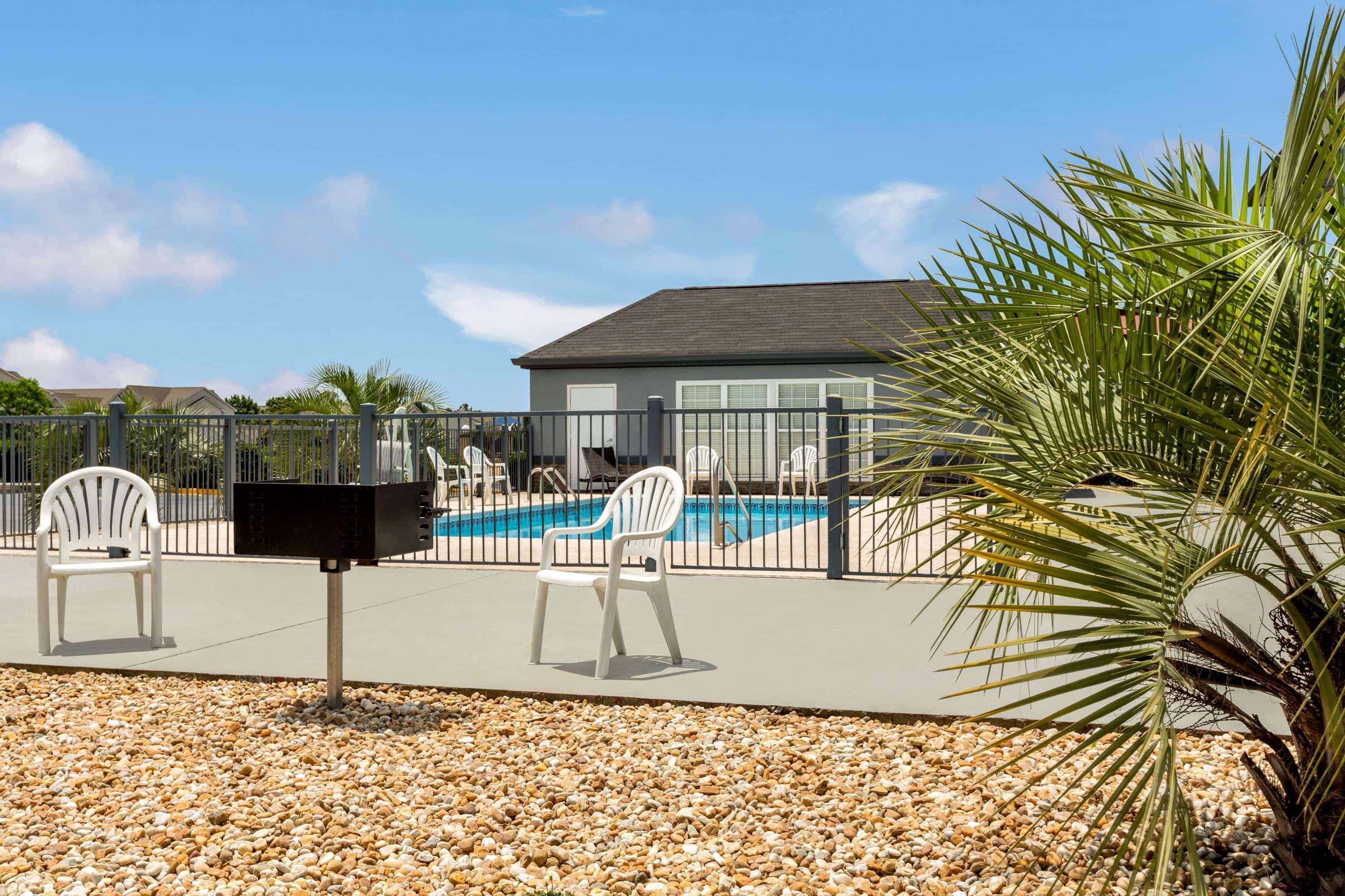 Motel Baymont By Wyndham Warner Robins Exterior foto